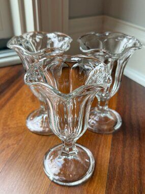 Three (3) Vintage Anchor Hocking Tulip Shaped Ice Cream Sundae Glasses